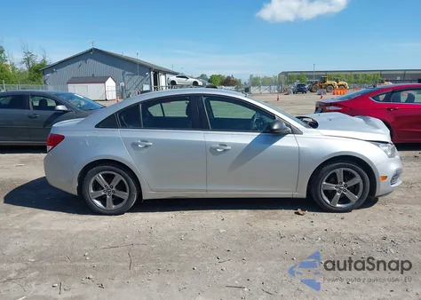 2015 Chevrolet Cruze Ls Manual z USA, uszkodzony, nr VIN 1G1PB5SH9F7118761